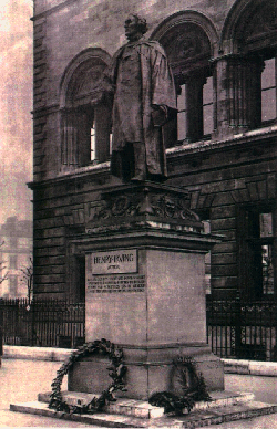 Henry Irving Statue
